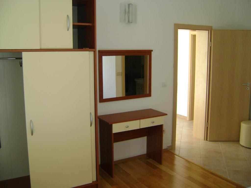 Apartments Maras Mimice Ruang foto