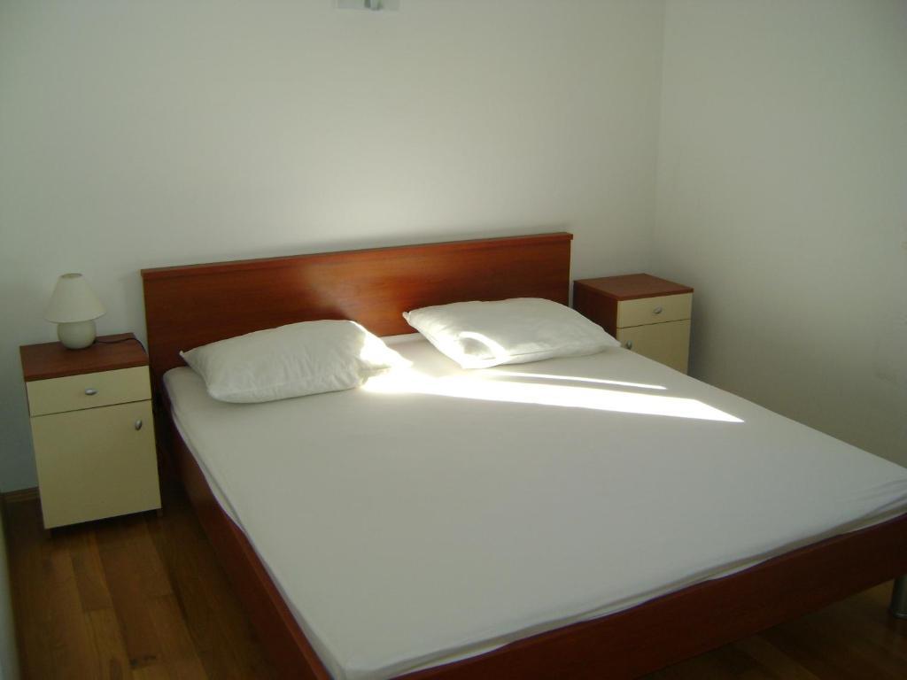 Apartments Maras Mimice Ruang foto