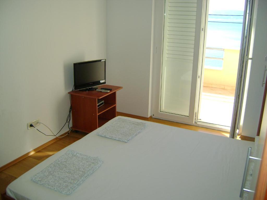 Apartments Maras Mimice Bagian luar foto